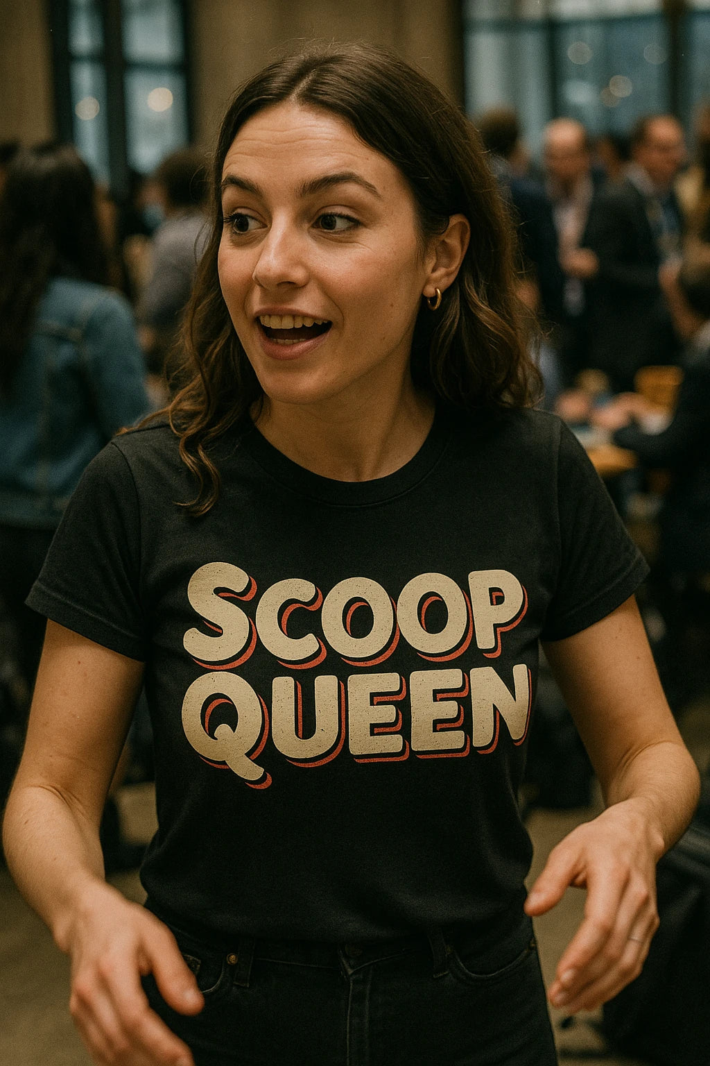 "Scoop Queen" black journalist t shirt - a birthday gift for journalist lover